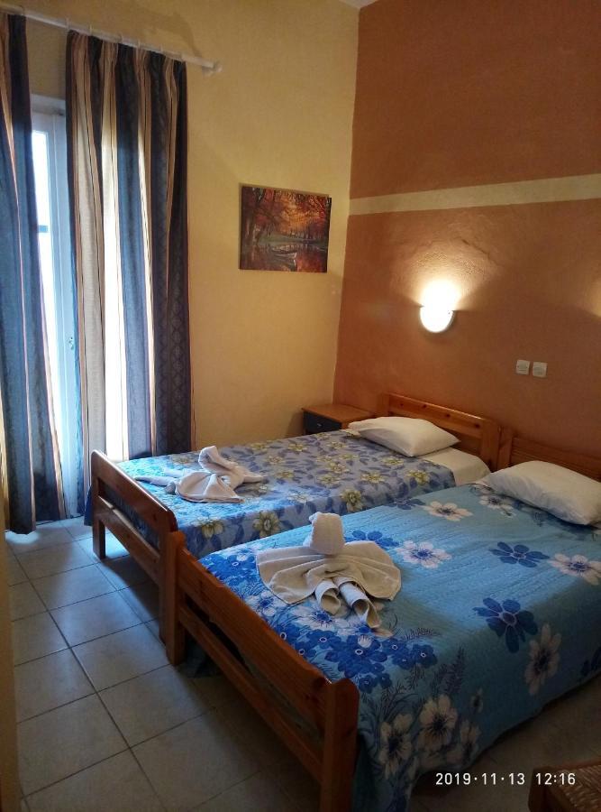 Sofia Rooms Loutra Edipsou  Exterior photo