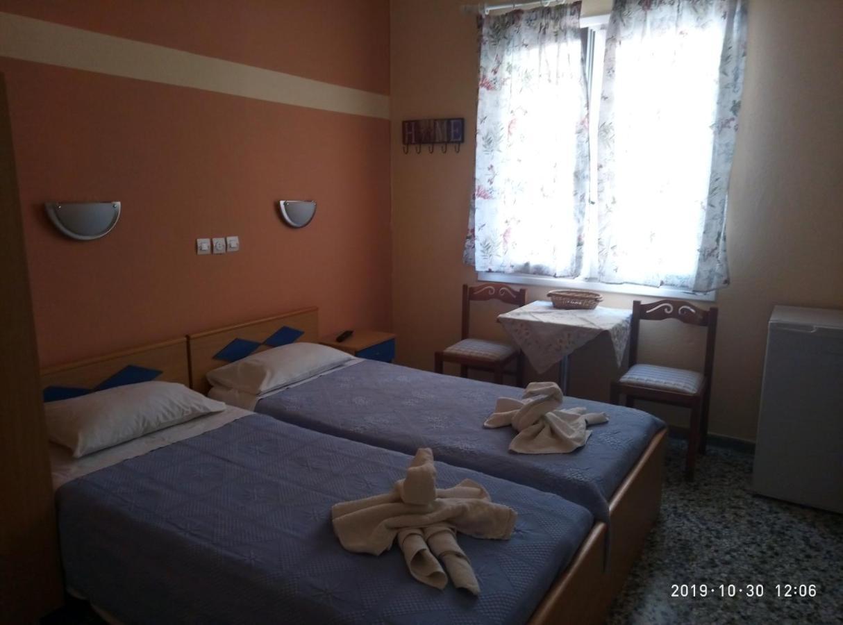 Sofia Rooms Loutra Edipsou  Exterior photo