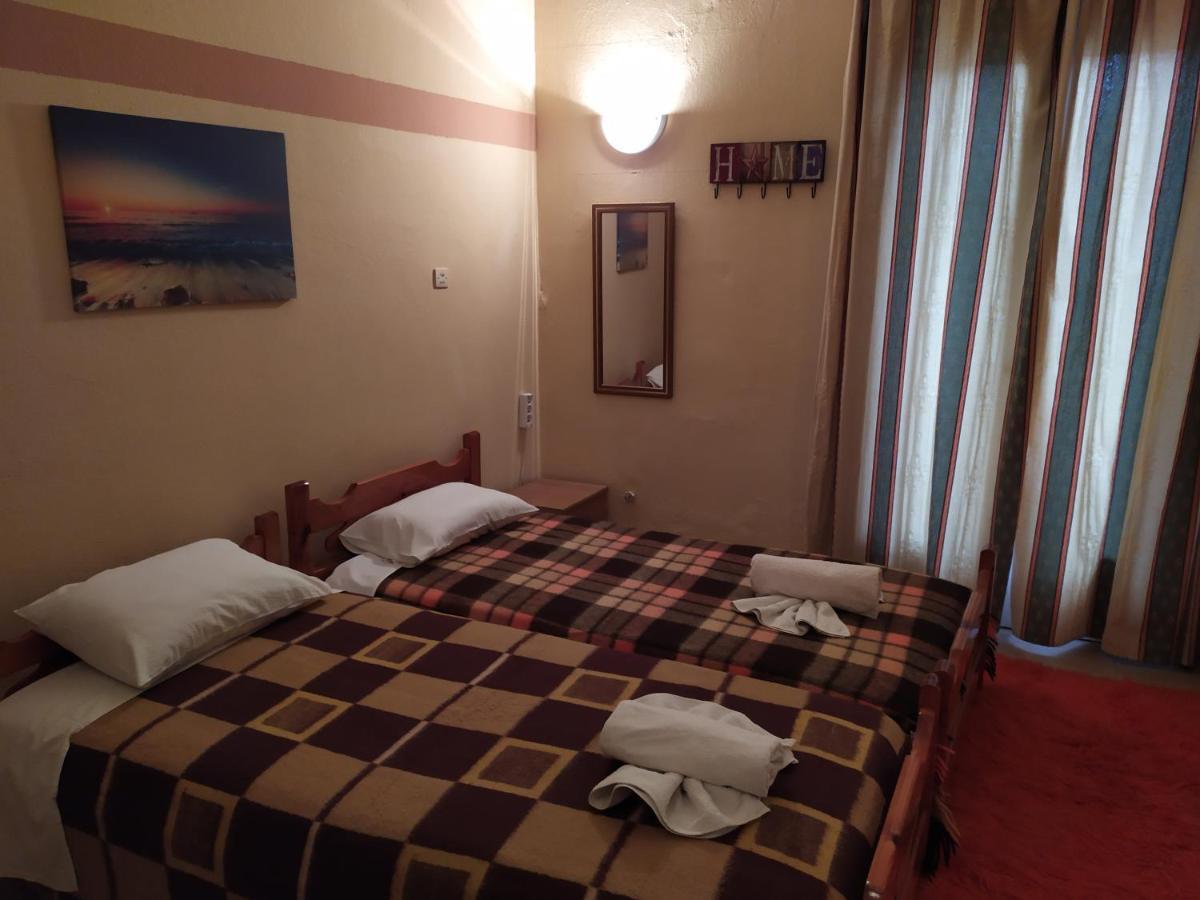 Sofia Rooms Loutra Edipsou  Exterior photo